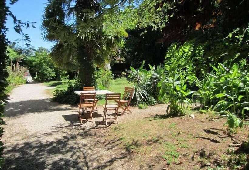 膳宿费 Domaine De Puytirel