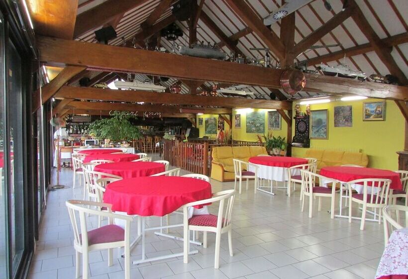 Пансион Domaine Du Mont Hulin Chambres D Hôtes