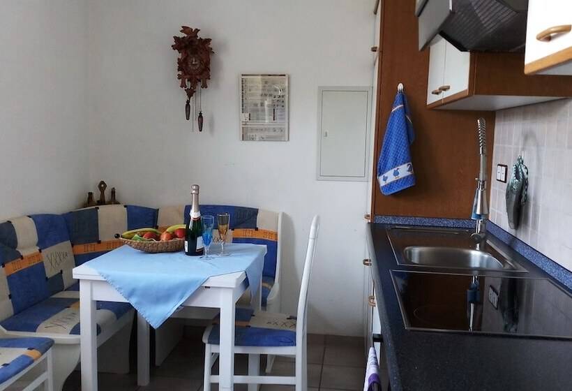 بنسيون Ferienhaus & Nurdachhaus Rothaargebirge