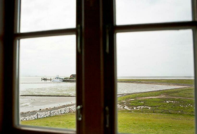 펜션 & Gasthaus Hilligenley Auf Der Hallig Langeness