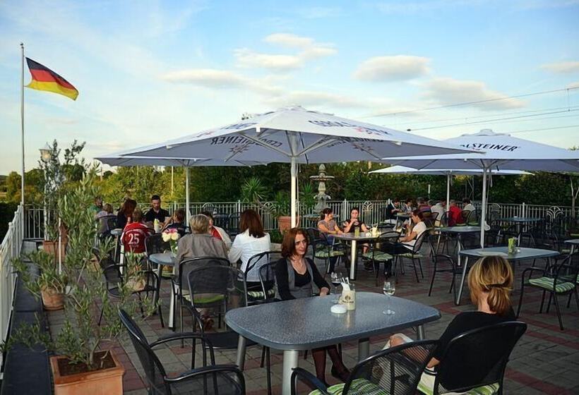 Пансион Gasthaus Zur Pfalz