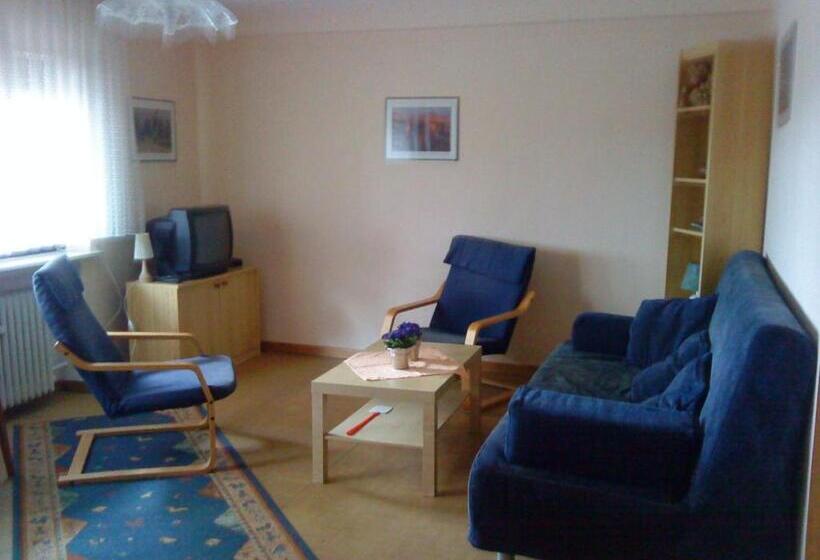 Пансион Gästehaus Burgwald Trekking