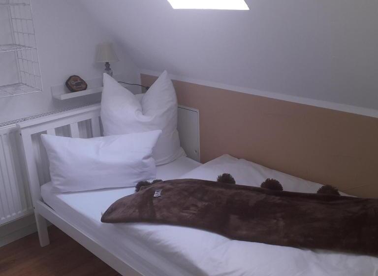 ペンション Guest House Dommitzsch