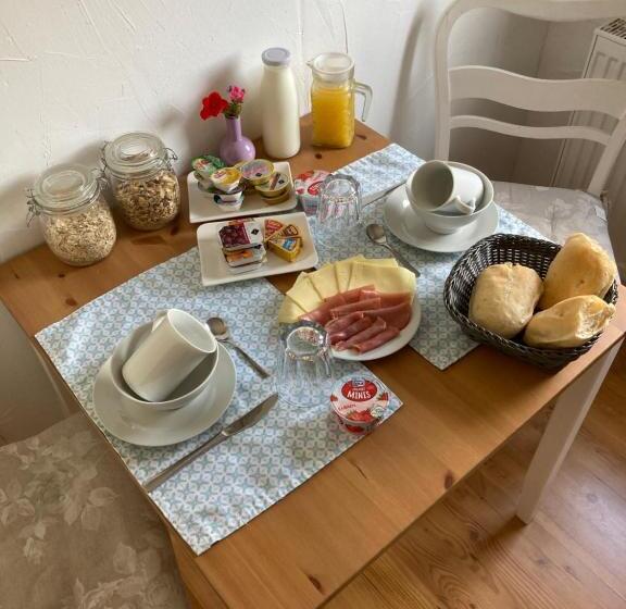 ペンション Guest House Dommitzsch