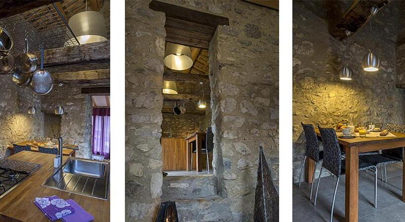 بنسيون Hameau D Hôtes La Roseraie Drôme