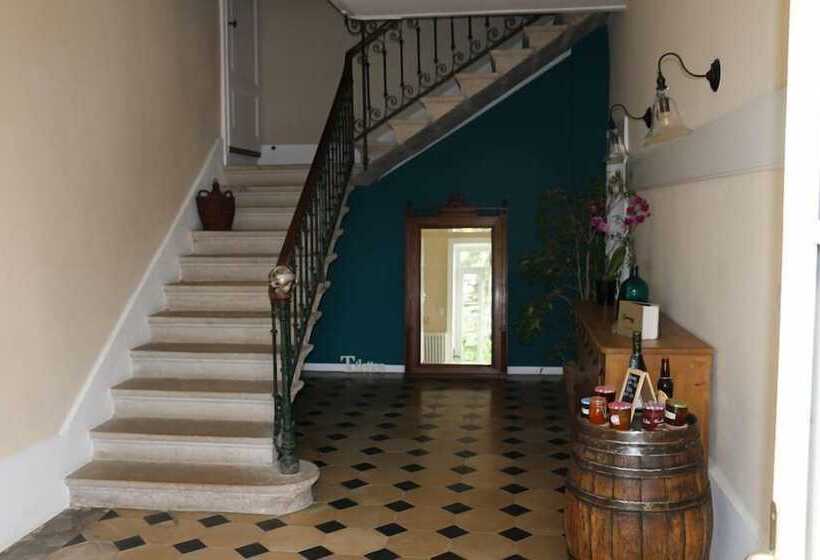 بنسيون L  échappée