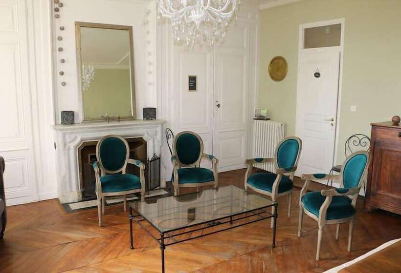 بنسيون L  échappée