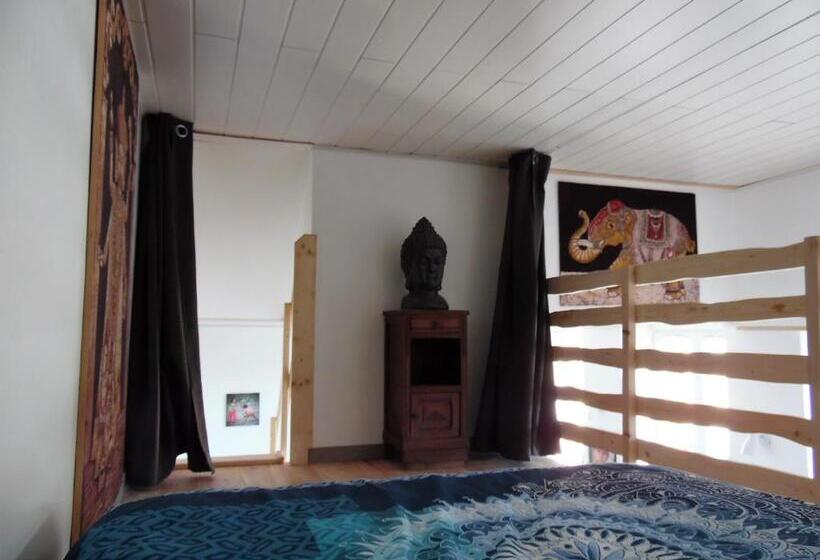 פנסיון L école Buissonnière