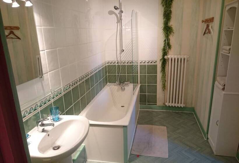 펜션 La Mare Aux 3 Diables Chambre D Hôtes