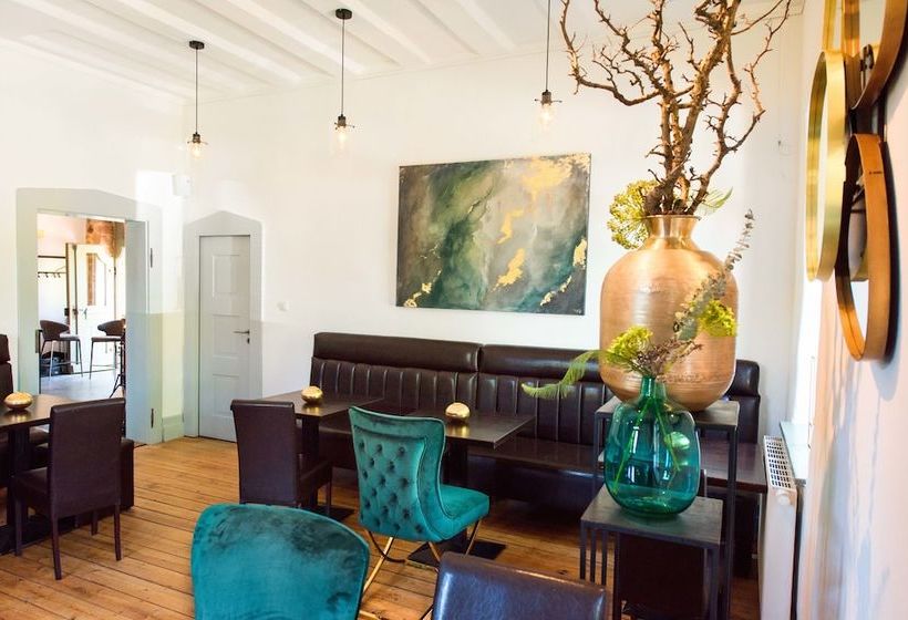 ペンション La Vette