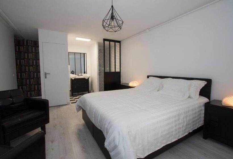 פנסיון Le Clos De Chaussy