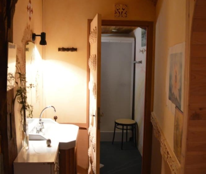 بنسيون Le Moulin Vieux