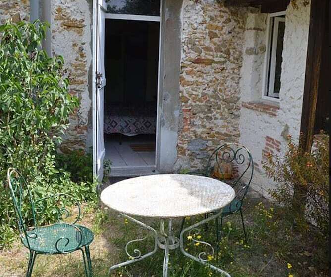 بنسيون Le Moulin Vieux