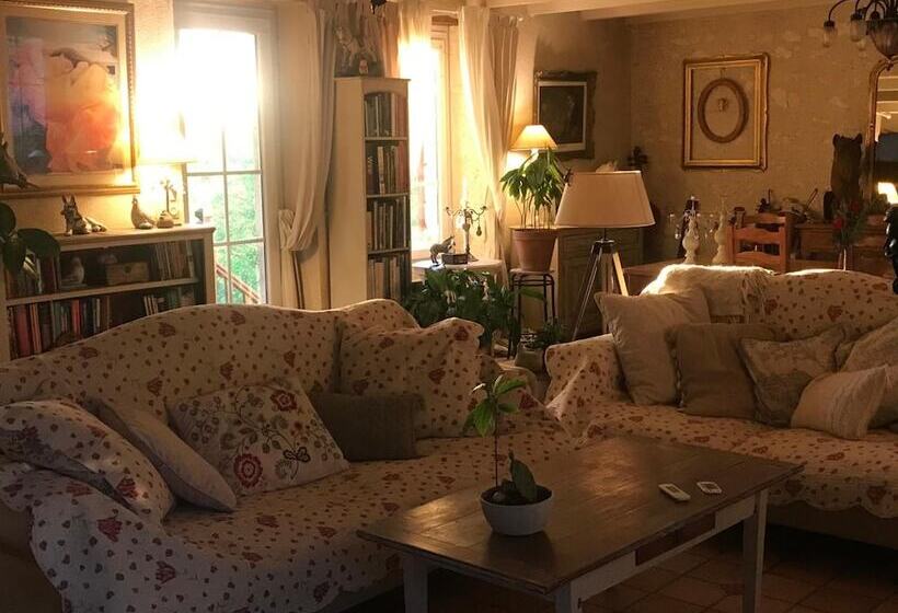 بنسيون Le Peyrail