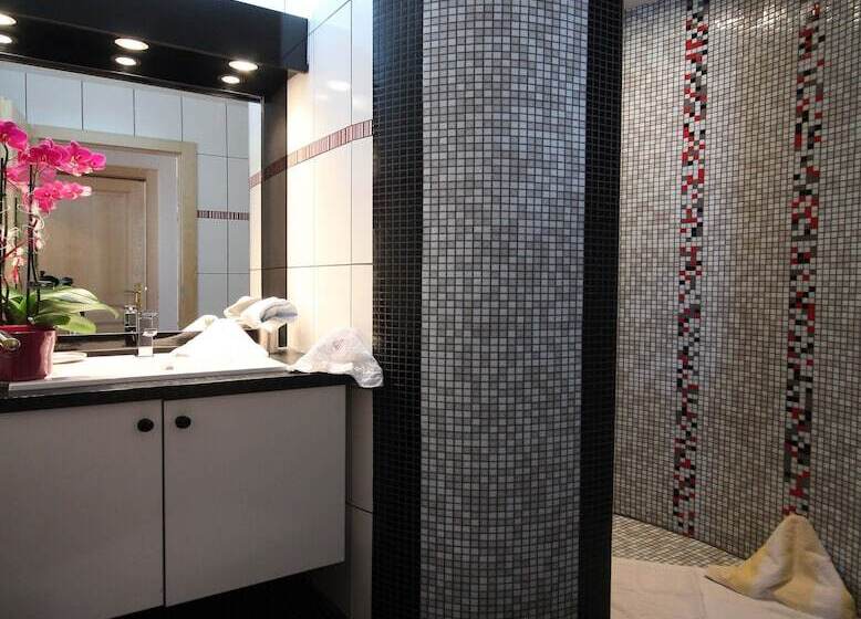 פנסיון Les Gites La Cerisaie