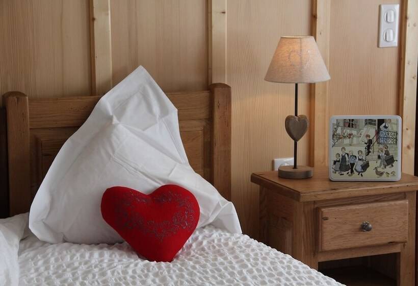 פנסיון Les Gites La Cerisaie