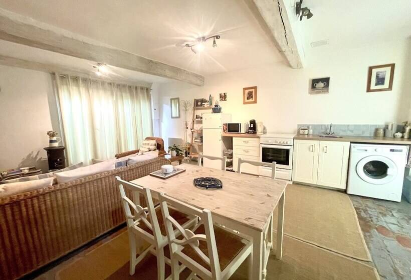 פנסיון Maison De L'etang