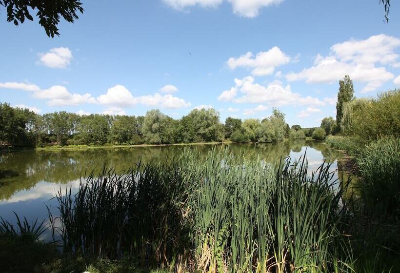 פנסיון Maison De L'etang