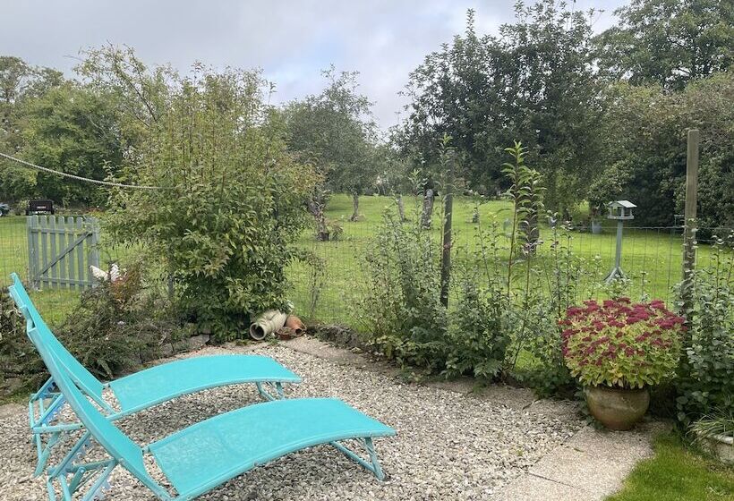 פנסיון Maison De L'etang