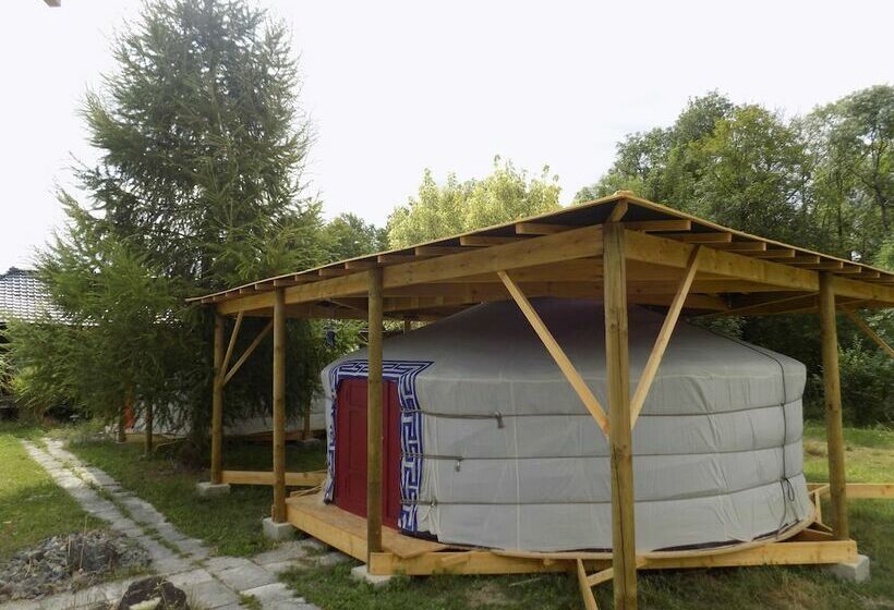 פנסיון Mandukhai