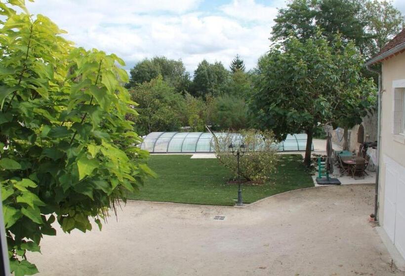 بنسيون Manoir Le Bout Du Pont