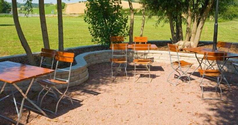 펜션 Moness Hotel Und Kaffeerösterei