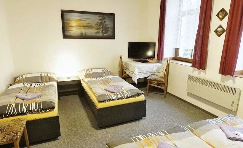 ペンション Penzion Family