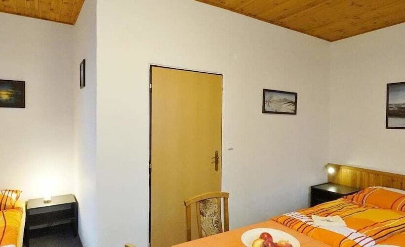 膳宿费 Penzion Family