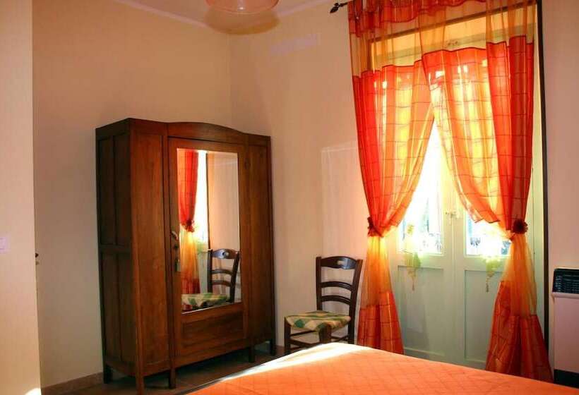 פנסיון Residence La Casa Di Vittorio