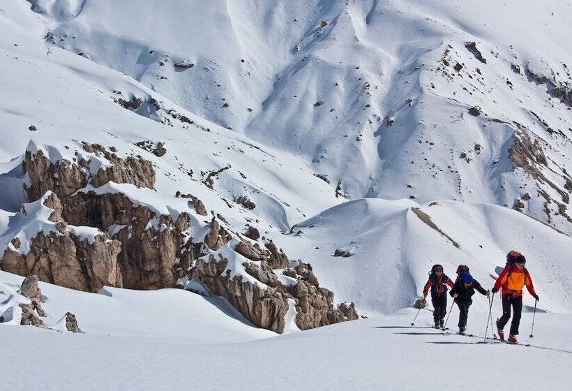 بنسيون Rifugio Della Rocca