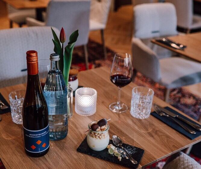 ペンション Schmidtburger Hof