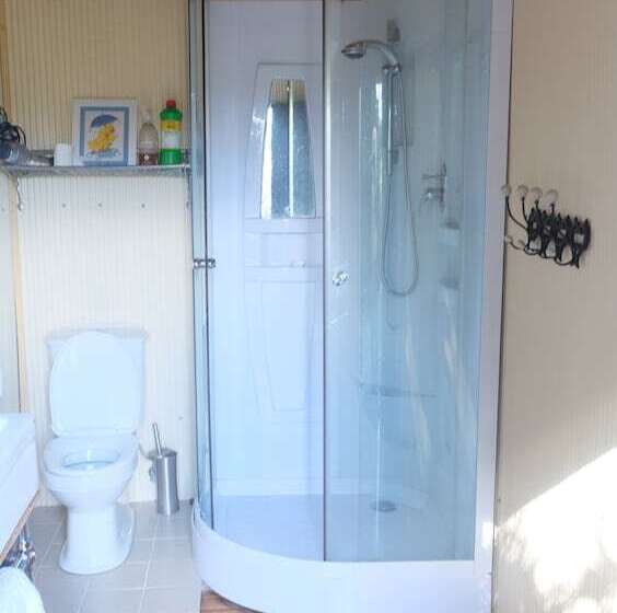 פנסיון Yea Cabin Bunkhouse