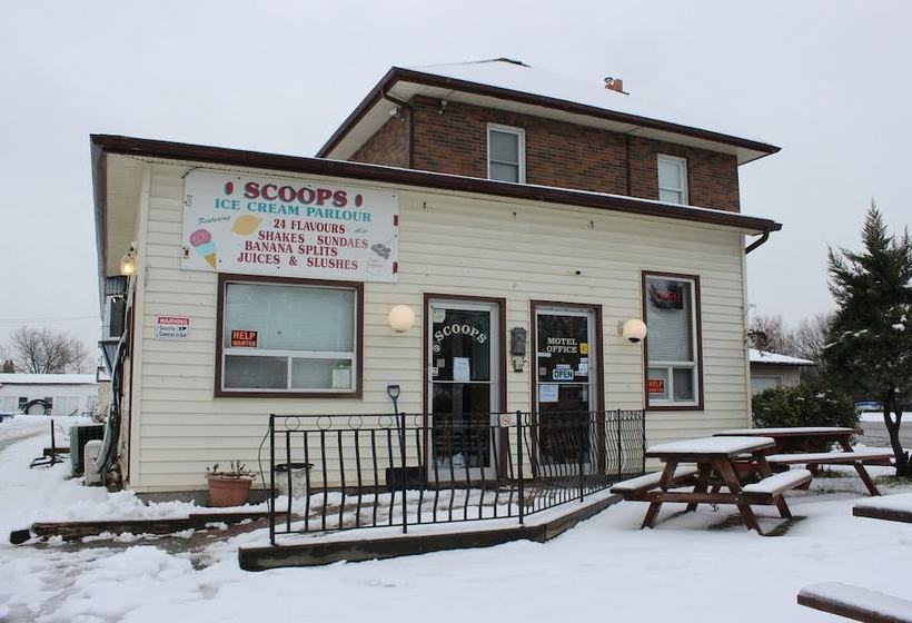 Pine Ridge Motel