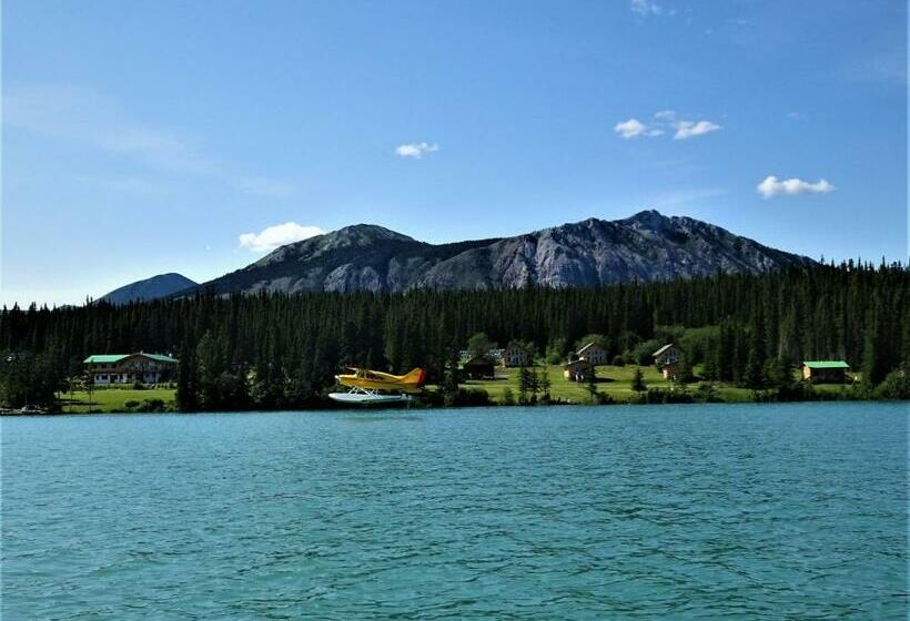 Southern Lakes Resort