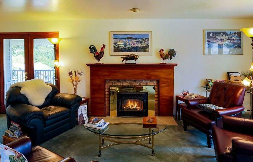 Hillside House Bed And Breakfast