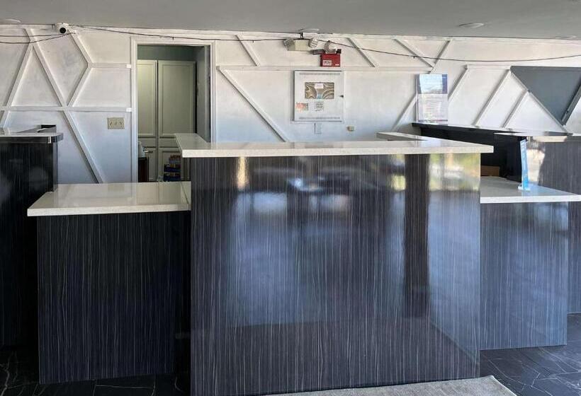 فندق Studio 6 Suites Delano, Ca