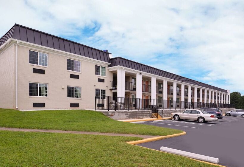 ホテル Americas Best Value Inn Richmond South