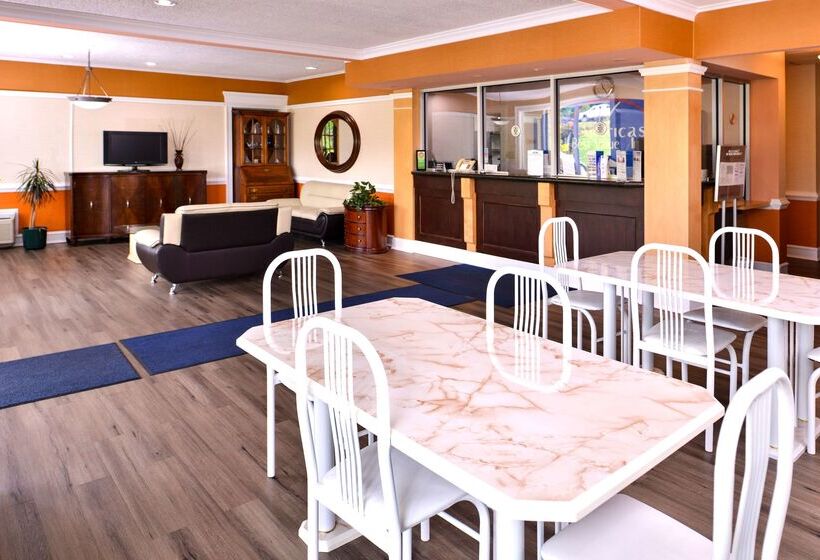 ホテル Americas Best Value Inn Richmond South