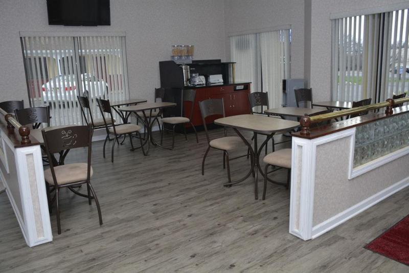 Отель Atlantic Inn and Suites - Wall Township