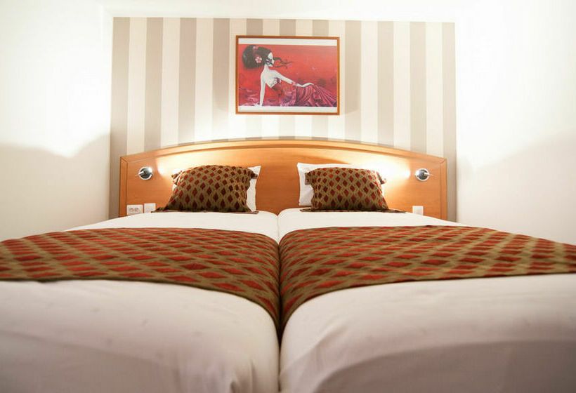 Comfort Hotel Emerainville Marne-La-Vallee