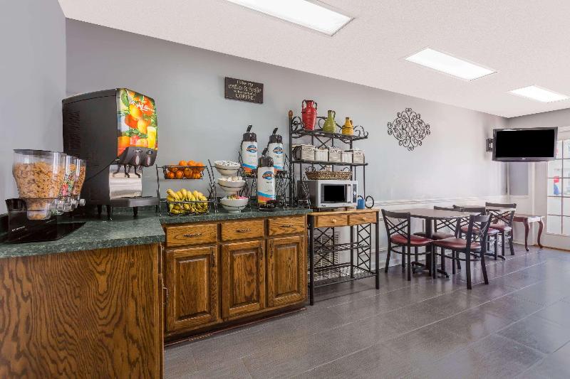 فندق Baymont By Wyndham Albany At Albany Mall