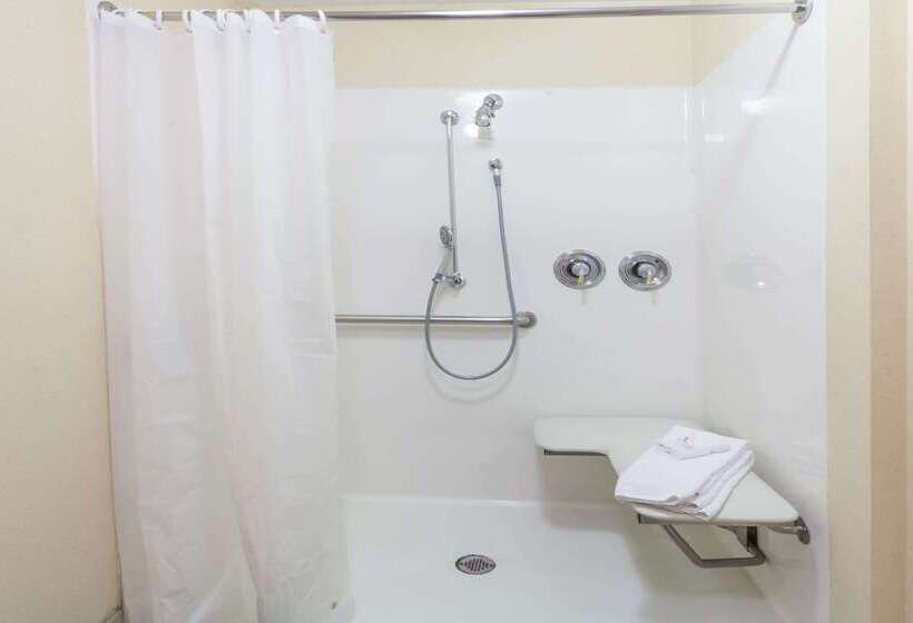 בית מלון כפרי Baymont By Wyndham Columbia Maury