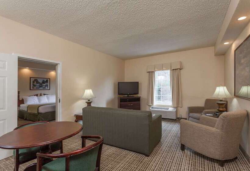 בית מלון כפרי Baymont By Wyndham Columbia Maury