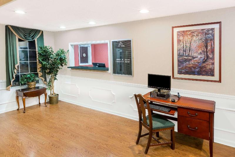 فندق Baymont Inn & Suites By Wyndham Grenada