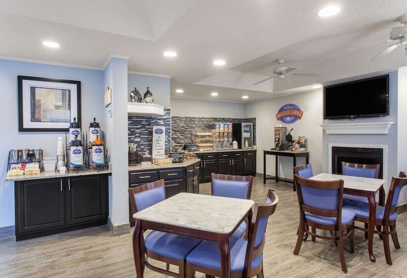 호텔 Baymont By Wyndham Jacksonville/butler Blvd