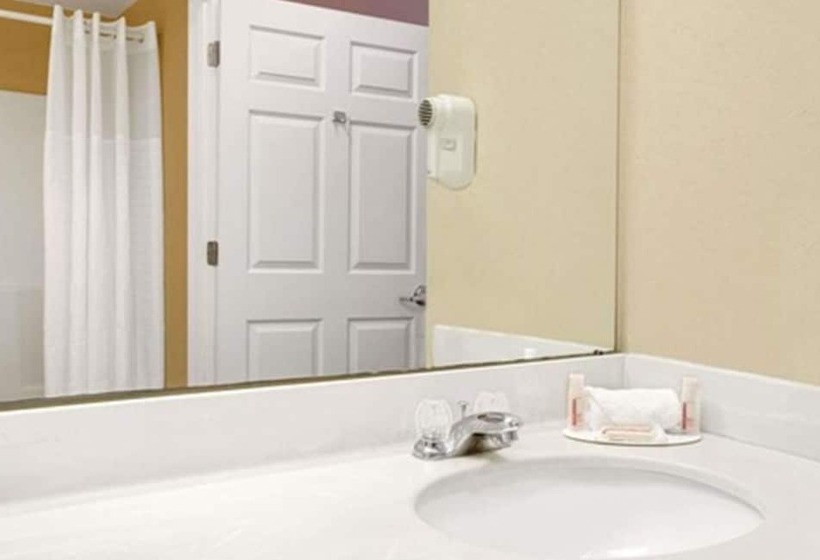 فندق Baymont By Wyndham Jacksonville/butler Blvd