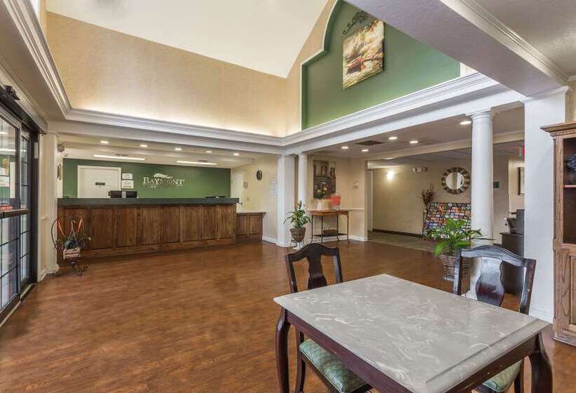 فندق Baymont By Wyndham Lakeland