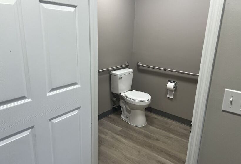 فندق Baymont By Wyndham Lakeland