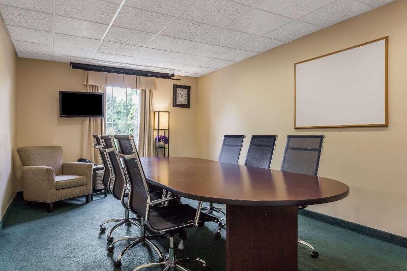 فندق Baymont By Wyndham Lakeland