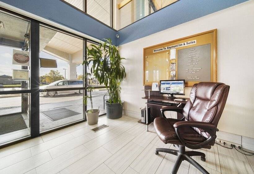 فندق Baymont By Wyndham Muncie Near Ball State University